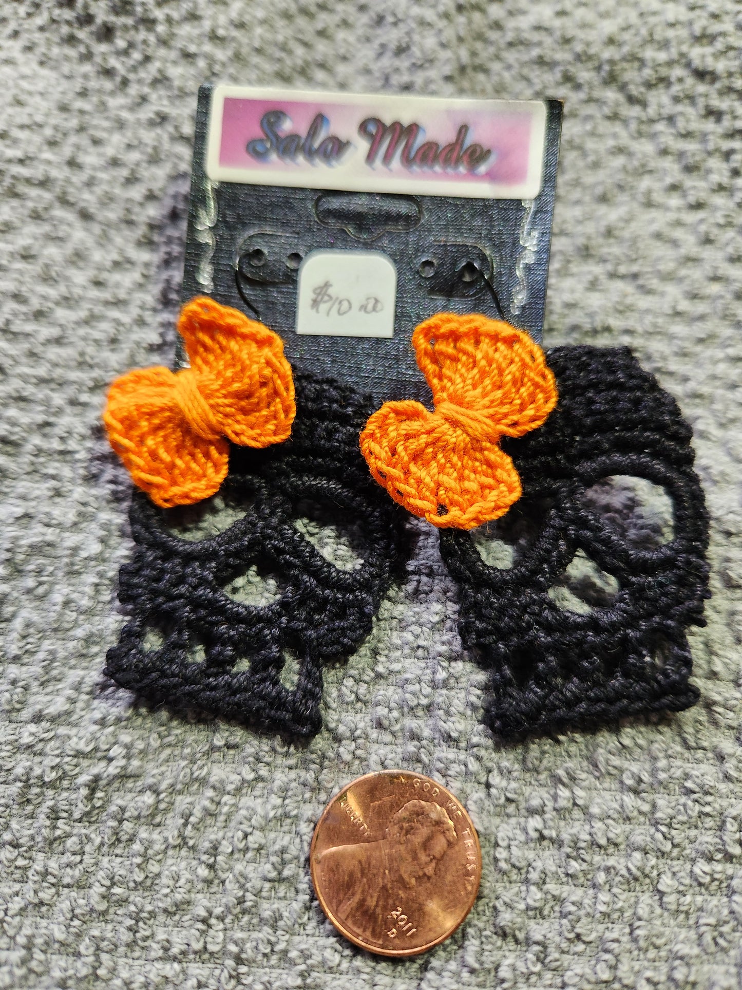 Black Skull Earrings